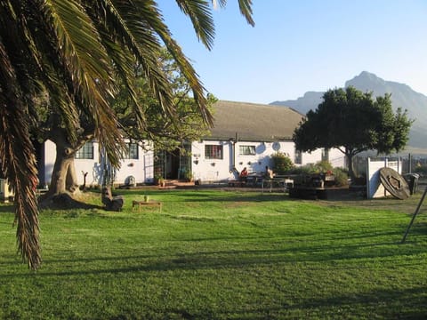 Lighthouse Farm Lodge Hotel in Cape Town