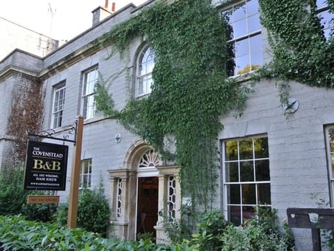 The Covenstead Bed and Breakfast in Glastonbury