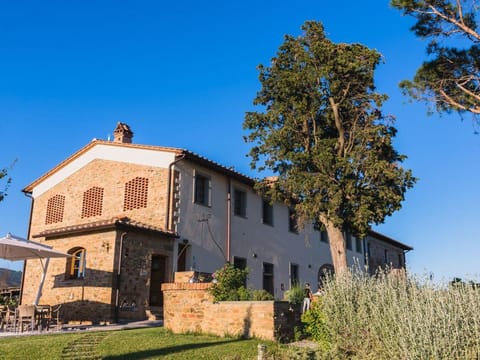 Vacation home in Tuscany with pool Vacation rental in Emilia-Romagna