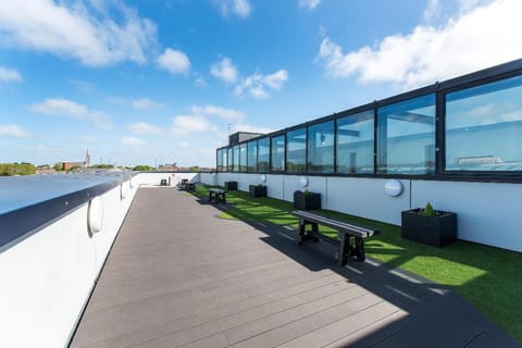 Broadstone Hall - Student Accommodation Hotel in Dublin