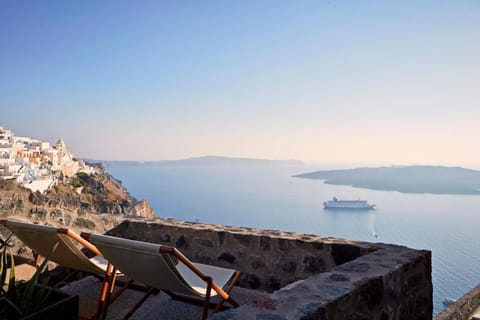 Villa Bordeaux Hotel in Thera