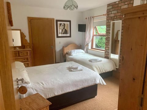 Paul Arthurs Restaurant & Rooms - Kircubbin Bed and Breakfast in Northern Ireland