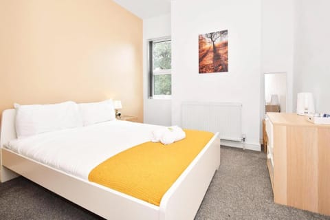 Town House @ Richmond St Bed and Breakfast in Stoke-on-Trent