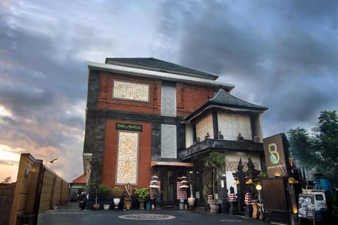 Batukaru Garden5 Bali Sevilla Residence Hotel in North Kuta