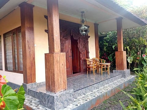 OYO 91106 Jatiluwih 259 Hotel in Bali