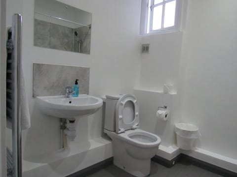 Pear Tree Inn Inn in Welwyn Garden City