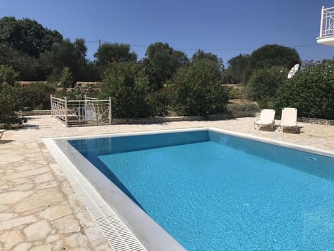 Luxurious Villa in Peloponnese with Swimming Pool Villa in Messenia