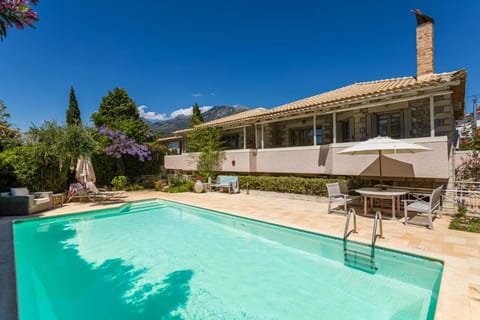 Tria Luxury Residences Vacation rental in Messenia