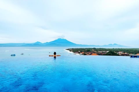 Jenggala Hill Campground/ 
RV Resort in Nusapenida