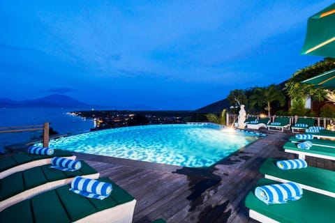 Jenggala Hill Campground/ 
RV Resort in Nusapenida