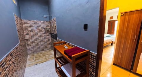 Ketapang Guesthouse Echo Beach Canggu Bed and Breakfast in North Kuta