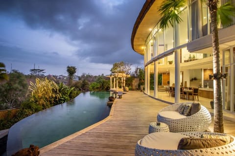 Dayu Mirah Resort Villa in Kuta Selatan