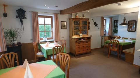 Pension Landhaus Fischer Bed and Breakfast in Rhineland-Palatinate