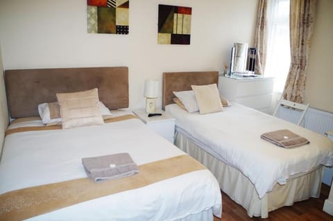 Abbey Lodge Guest House Bed and Breakfast in Southampton