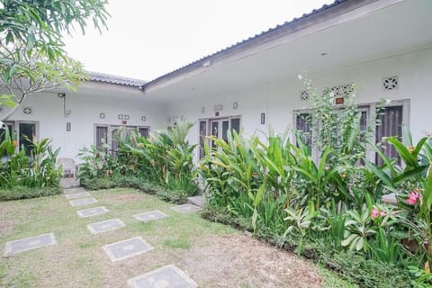 Karan Homestay Canggu Vacation rental in North Kuta