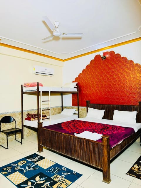 MOONLIGHT HOMESTAY & HOSTEL Vacation rental in Jaipur
