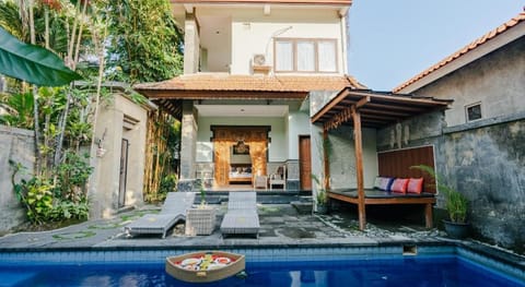 Sebujan Grand Aurora Motel in Ubud