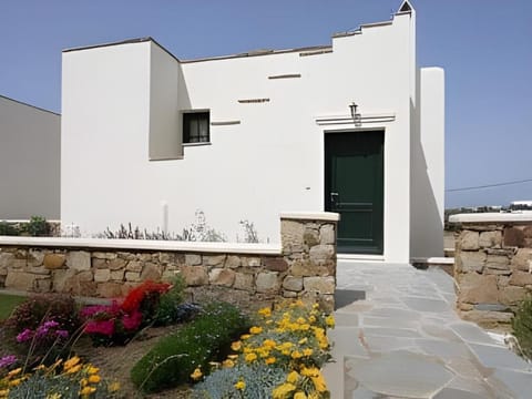 Iliada Villas Hotel in Agios Prokopios