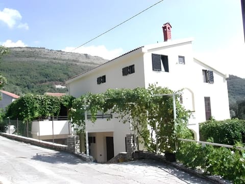 Gregovic Apartments Apartment in Budva Municipality