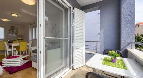 Apartment ROZA  Apartment in Zadar