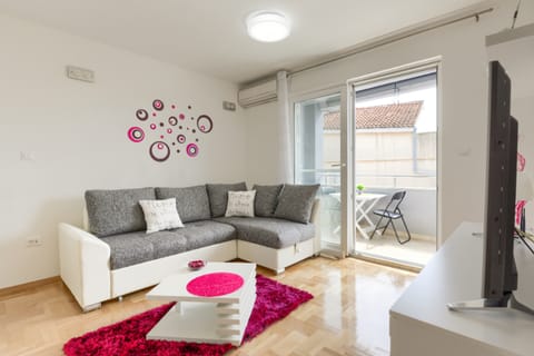 Apartment ROZA  Apartment in Zadar