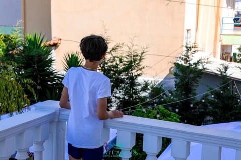 Atlantis Hotel & Apartments Hotel in Ksamil