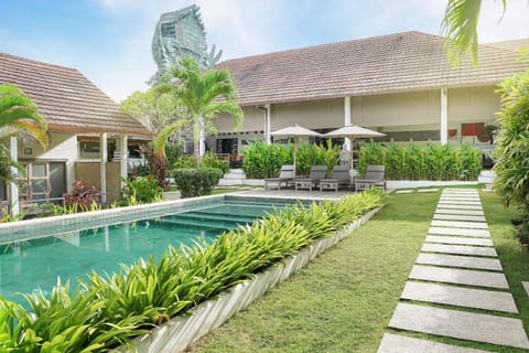 Casa Asia Hotel in Kuta Selatan