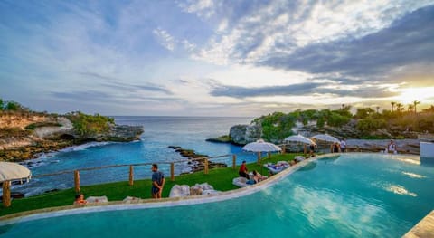 Ora Resort Avia Blue Lagoon Resort in Nusapenida