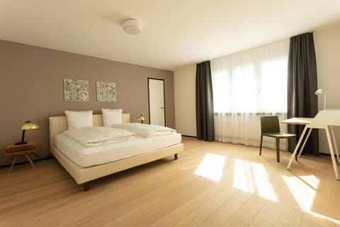 EMA House Serviced Apartments Superior Downtown Apartment in Zurich City