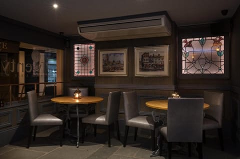 Twenty Hotel & Bar Hotel in Boston