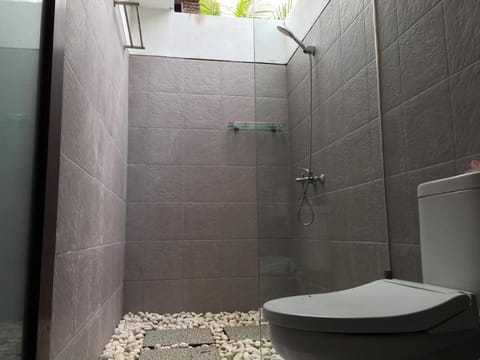 Bale Lumbung Bungalows Campground/ 
RV Resort in Nusapenida