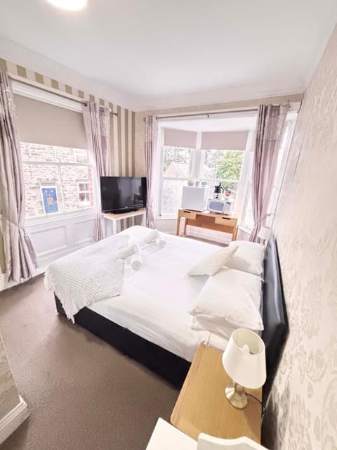 The Queens Arms Hotel Acomb Inn in England