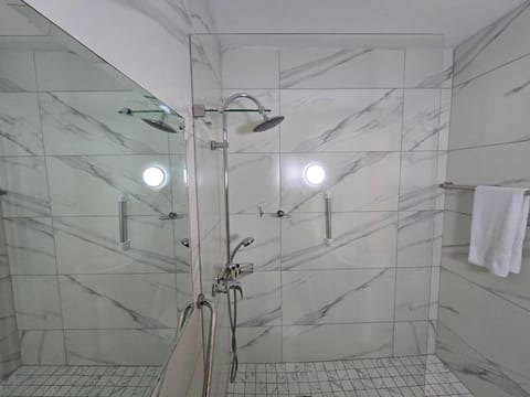 False Bay Inn Hotel in Cape Town