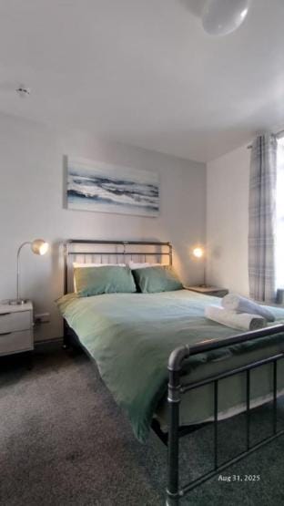 OYO Shore Surf Lodge Hotel in Newquay