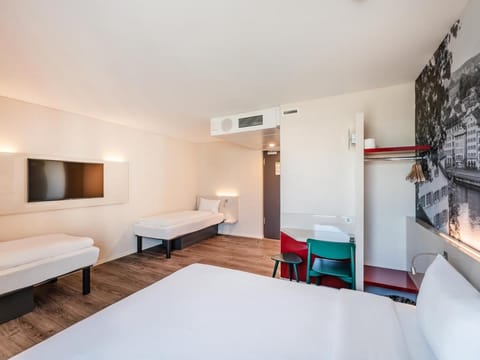 B&B HOTEL Zürich Airport Hotel in Canton of Zurich