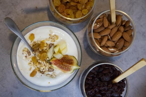 CAMPANILE PARIS - Clichy Centre Hotel in Levallois-Perret