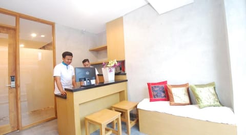 D beds Hostel Hotel in Kuta