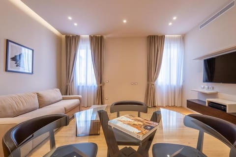 Oriana Homèl Verona Apartment in Verona