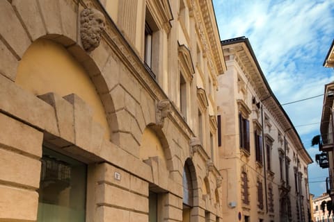 Oriana Homèl Verona Apartment in Verona