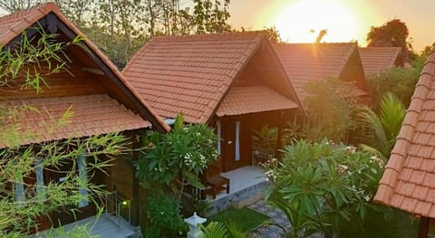 Exotic View Cottage Campground/ 
RV Resort in Nusapenida