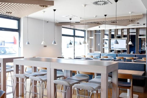 Holiday Inn Express Ringsheim By IHG Hotel in Ringsheim