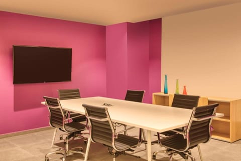 Fiesta Inn Express Puebla Explanada Hotel in Cholula