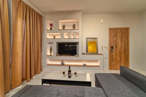 Amoudara Suites Apartment in Crete