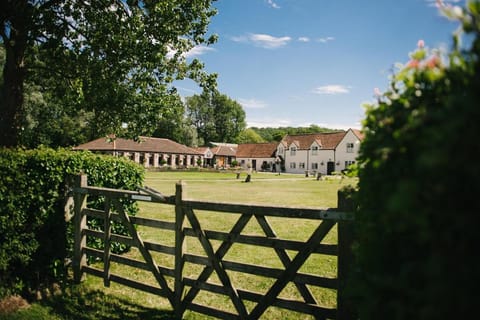 Aldwick Estate Farm Stay in England