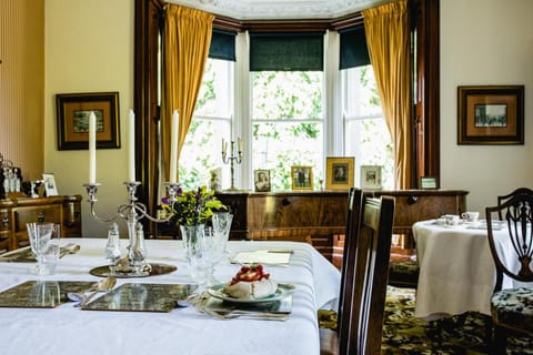 Kiltariff Hall Country House Bed and Breakfast in Northern Ireland