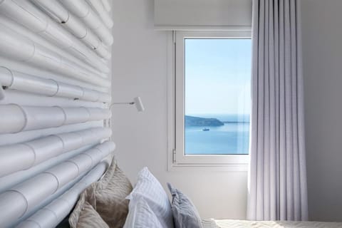 The 360° Caldera view house by Caldera Houses Villa in Imerovigli