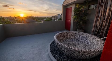 Wasabi Hotel and Restaurant Pererenan Hotel in North Kuta