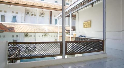 RedDoorz @ Jalan Gatot Subroto Denpasar Bed and Breakfast in Denpasar