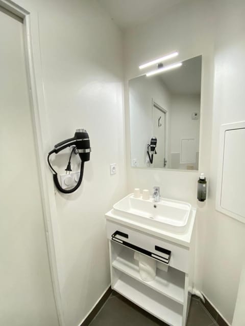 All Suites Massy Palaiseau Apartment hotel in Massy