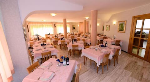 Hotel Ginepro Hotel in Canton of Grisons